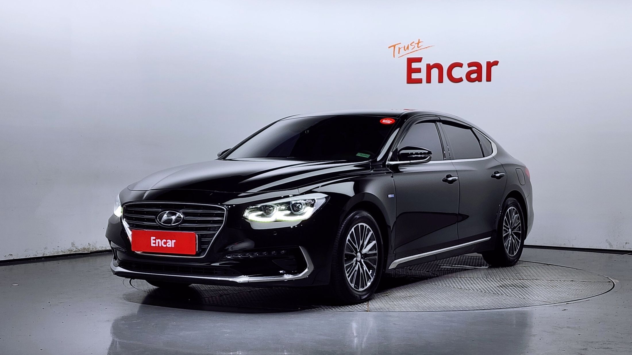 HYUNDAI GRANDEUR IG HYBRID 2017