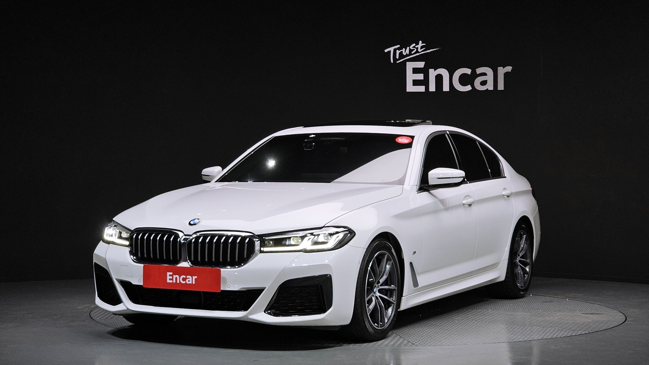 BMW 5-SERIES G30 2022