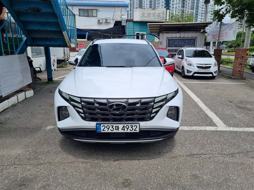 HYUNDAI TUCSON HYBRID NX4