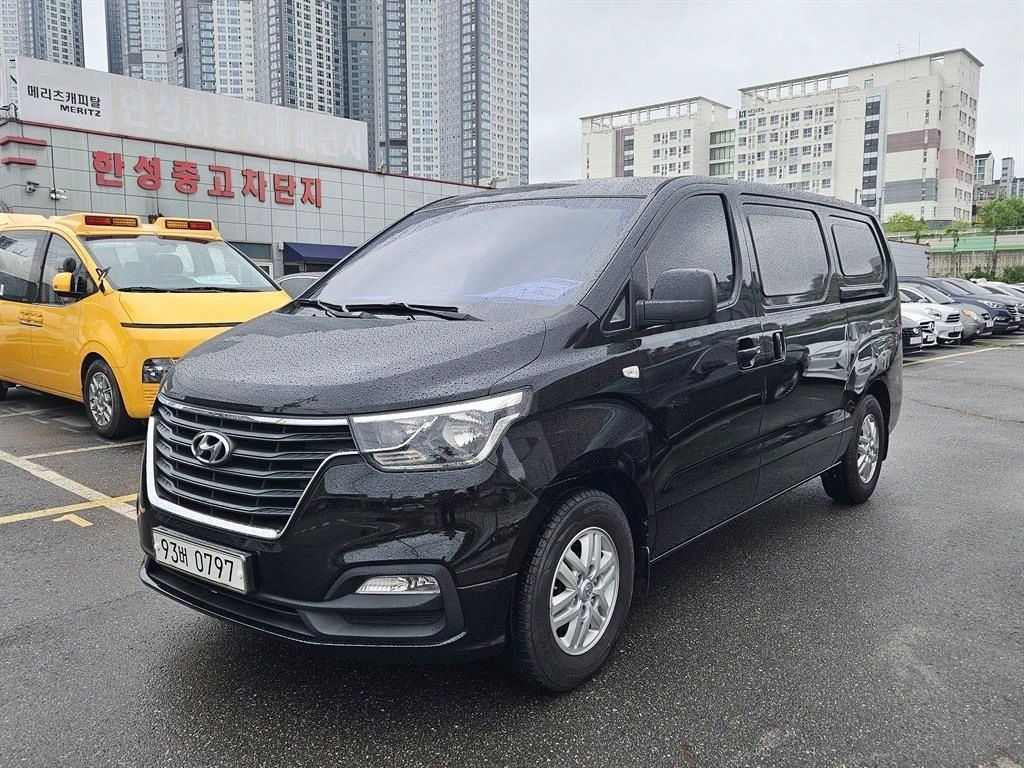 HYUNDAI STAREX GRAND 2018