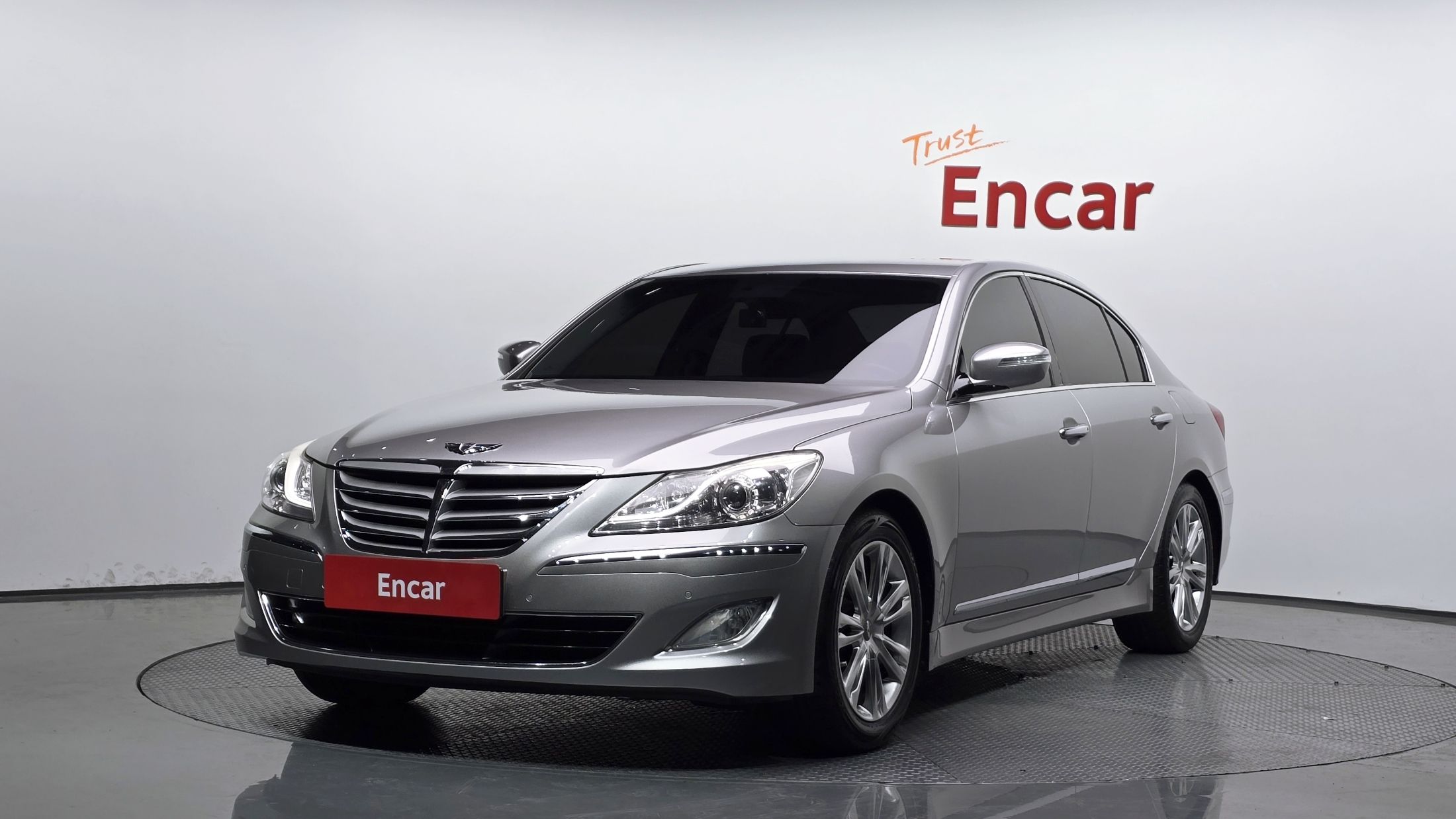 HYUNDAI GENESIS 2011