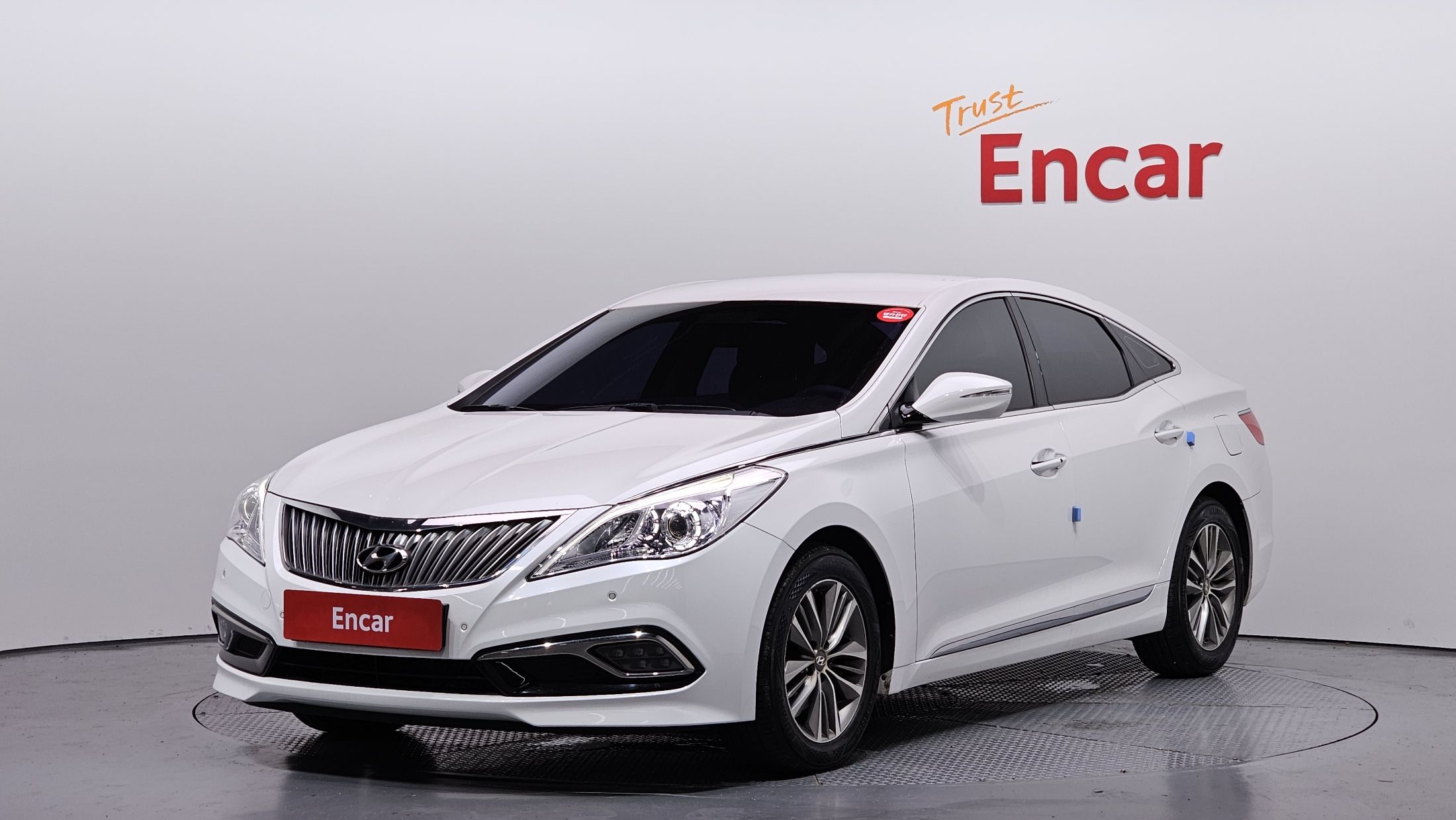 HYUNDAI GRANDEUR HG 2014