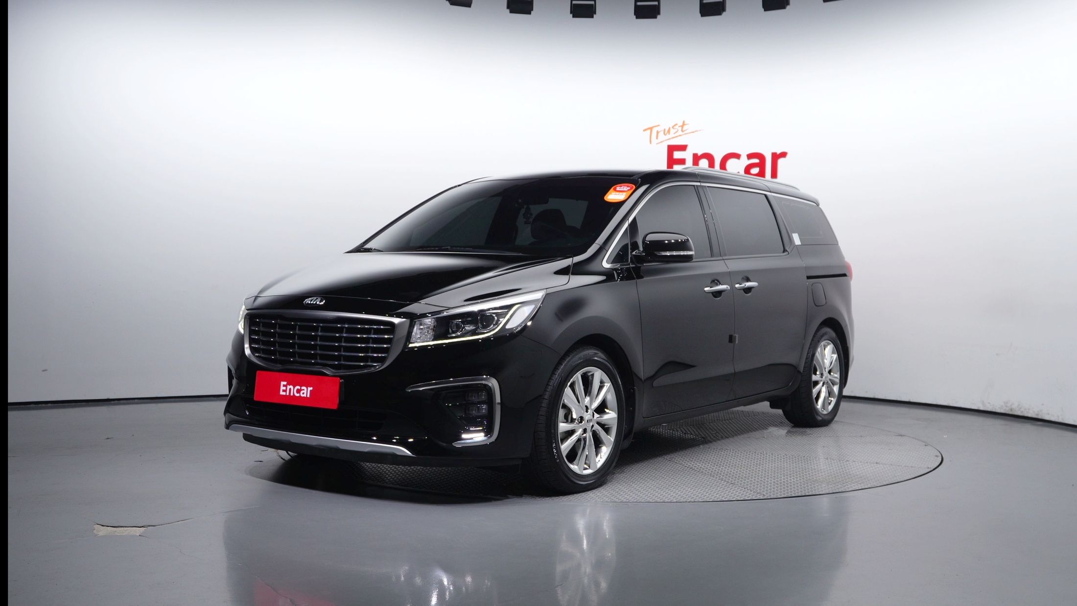 KIA CARNIVAL 2018