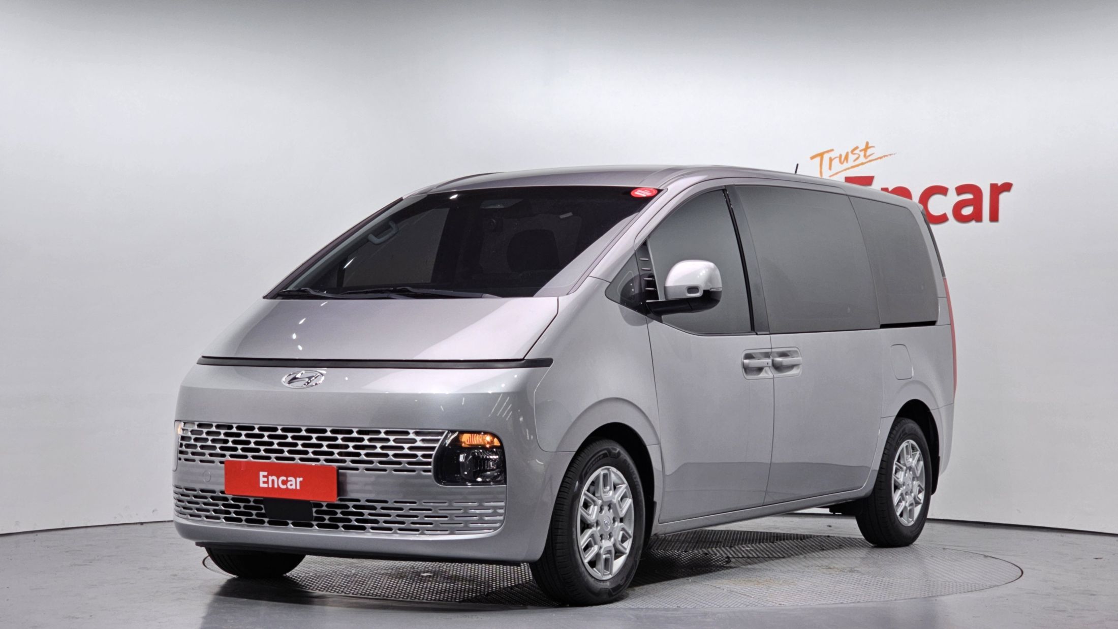HYUNDAI STARIA 2022