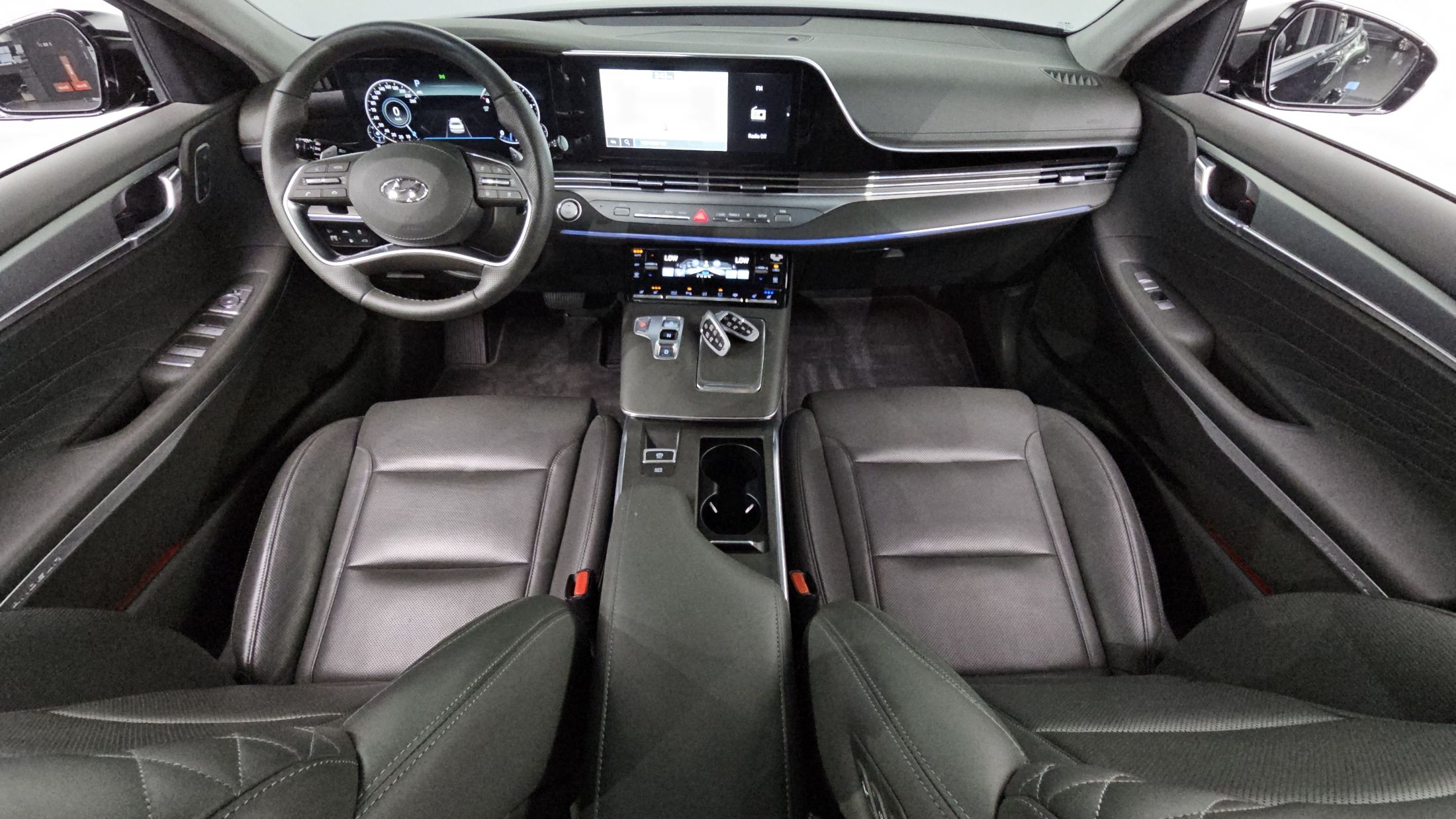 HYUNDAI GRANDEUR IG 2022