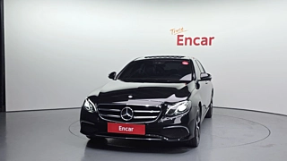MERCEDES BENZ E-CLASS W213 2020