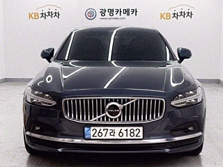 VOLVO S90 2022