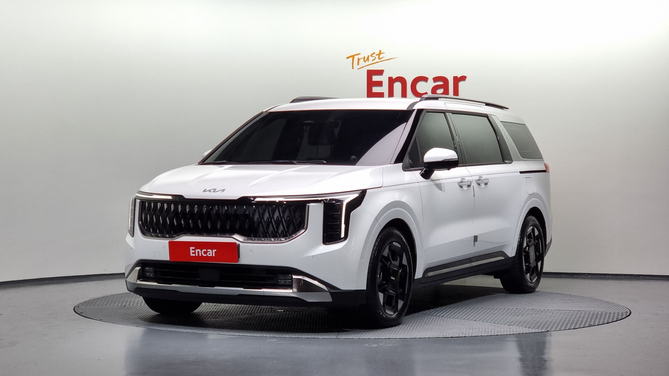 KIA CARNIVAL 2024