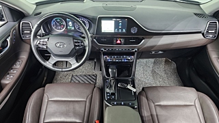 HYUNDAI GRANDEUR IG HYBRID 2018