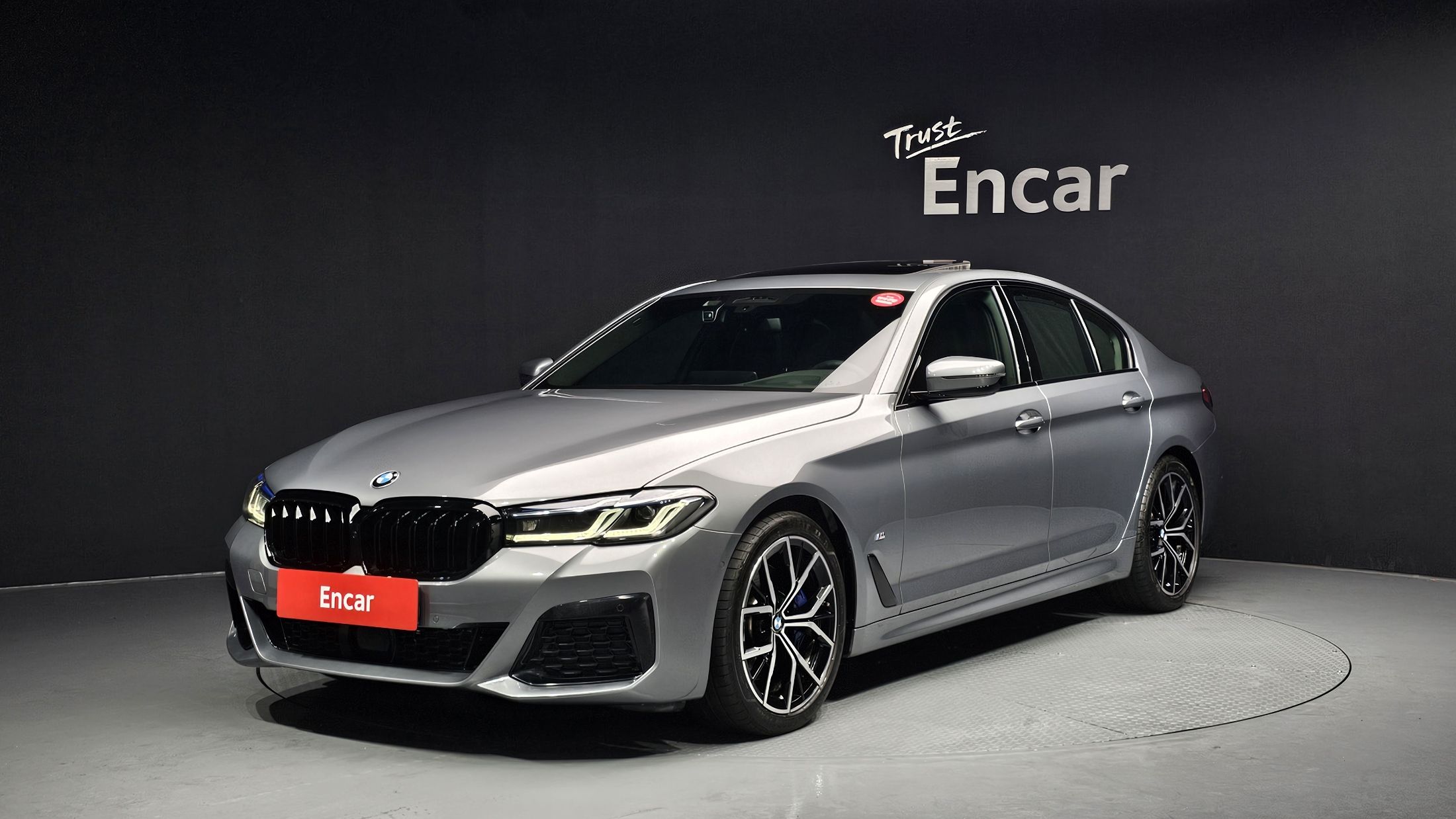BMW 5-SERIES G30 2023