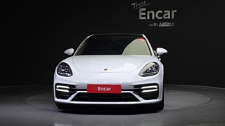 PORSCHE PANAMERA 971 2022