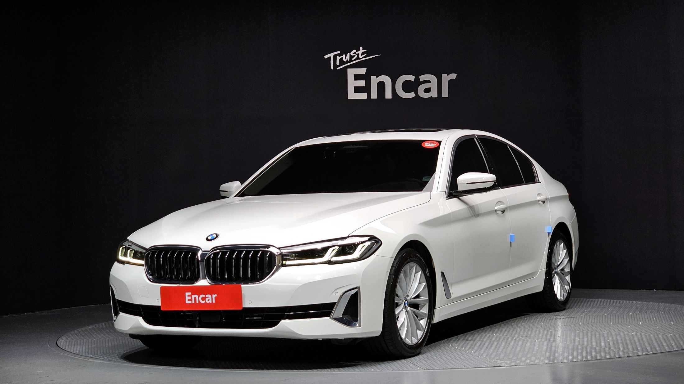 BMW 5-SERIES G30 2022