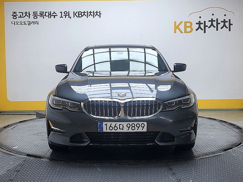 BMW 3-SERIES G20 2020