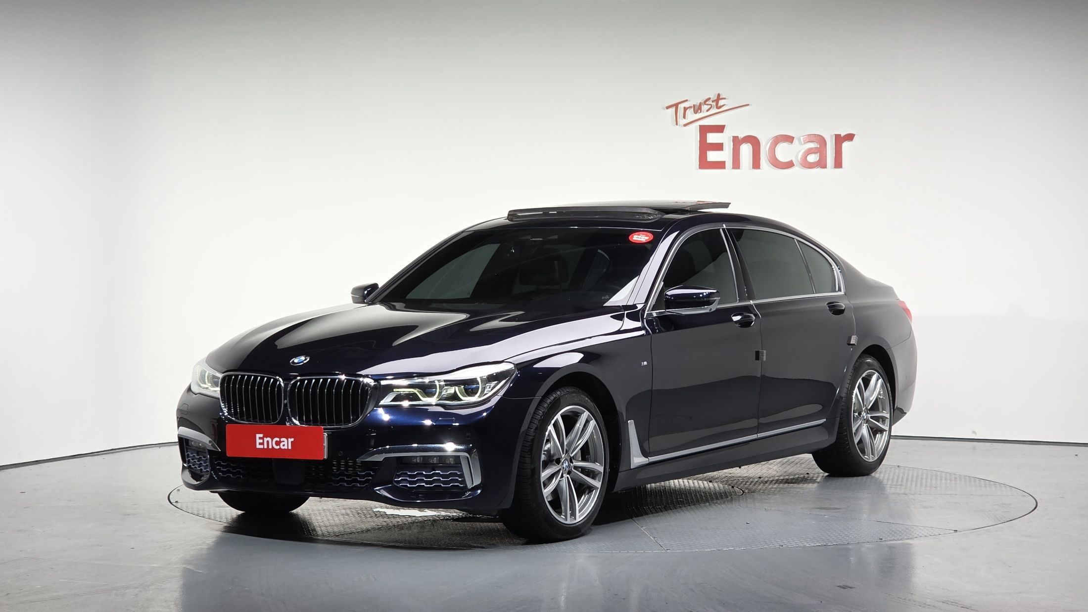 BMW 7-SERIES G11 2017