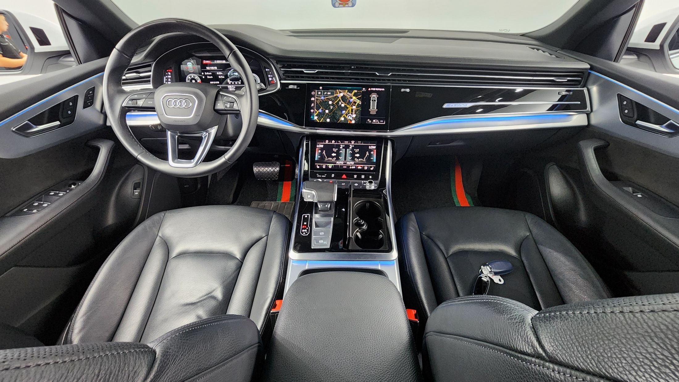 AUDI Q8 4M 2021