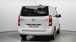 HYUNDAI STAREX GRAND 2018