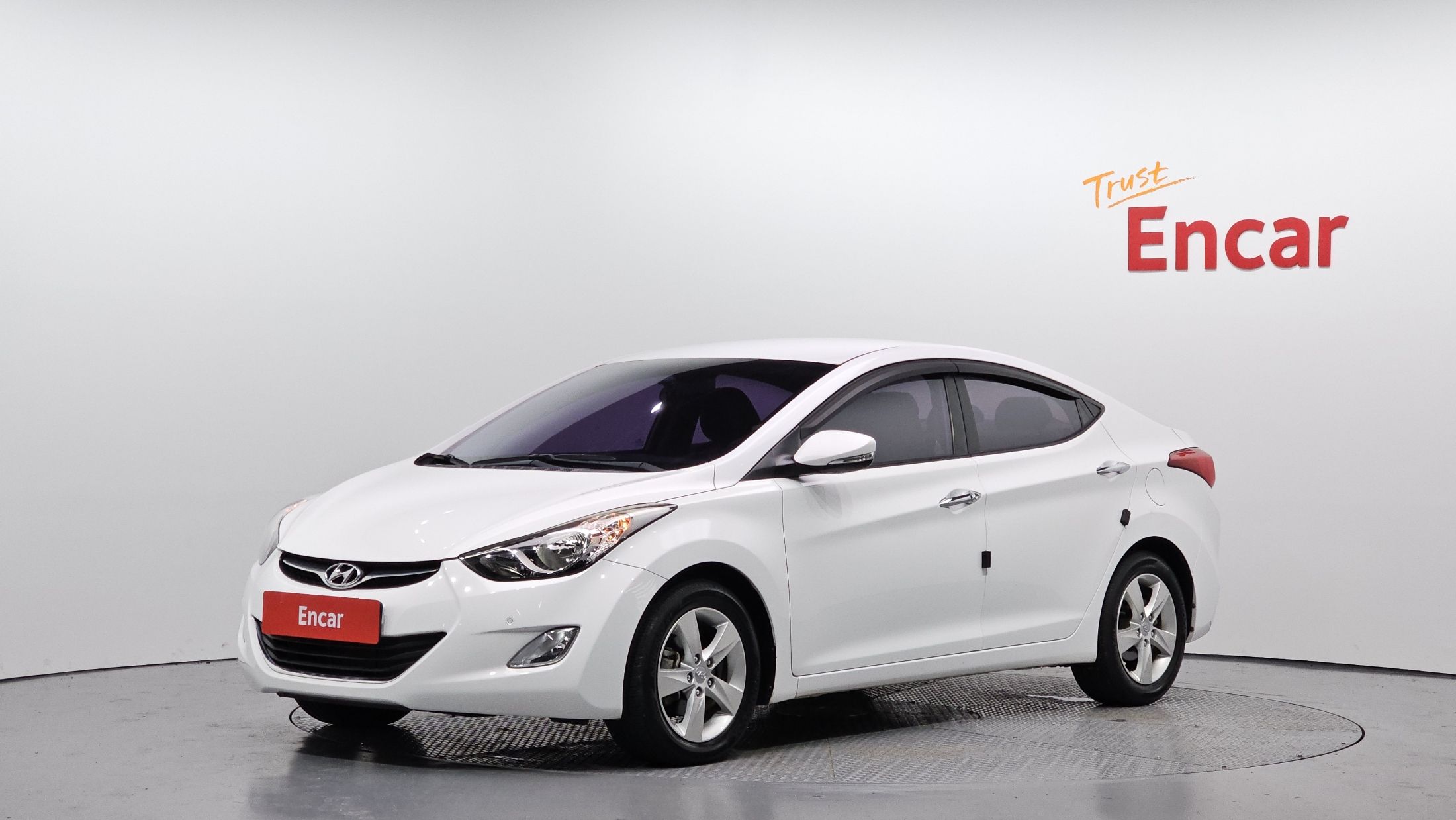 HYUNDAI AVANTE MD 2012