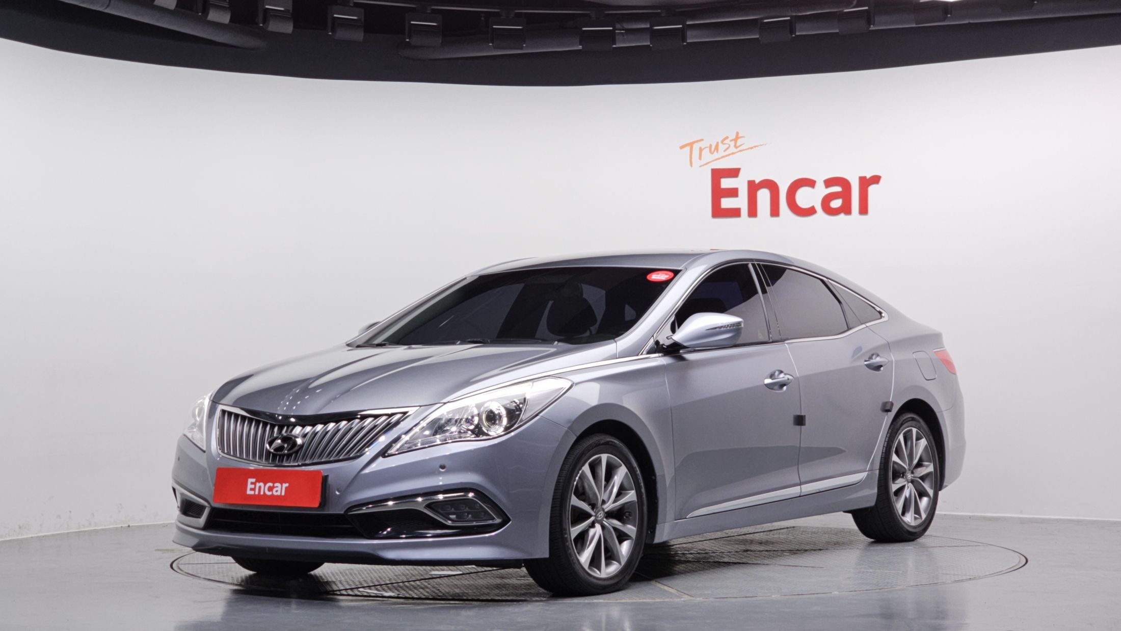 HYUNDAI GRANDEUR HG 2014