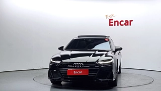AUDI A7 4K 2023