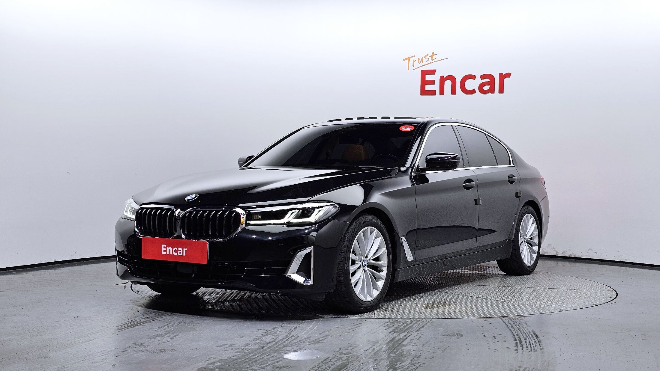 BMW 5-SERIES G30 2021