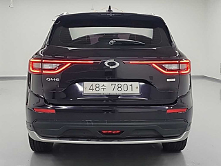 SAMSUNG QM6 2018