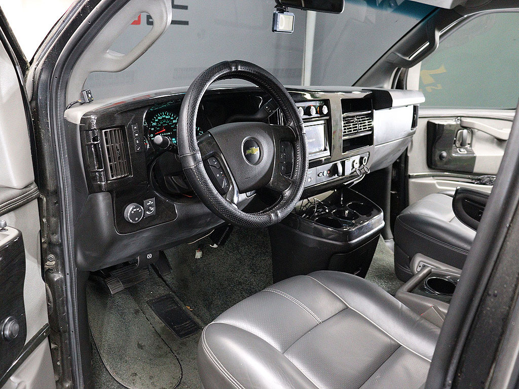 CHEVROLET EXPRESS VAN 2017
