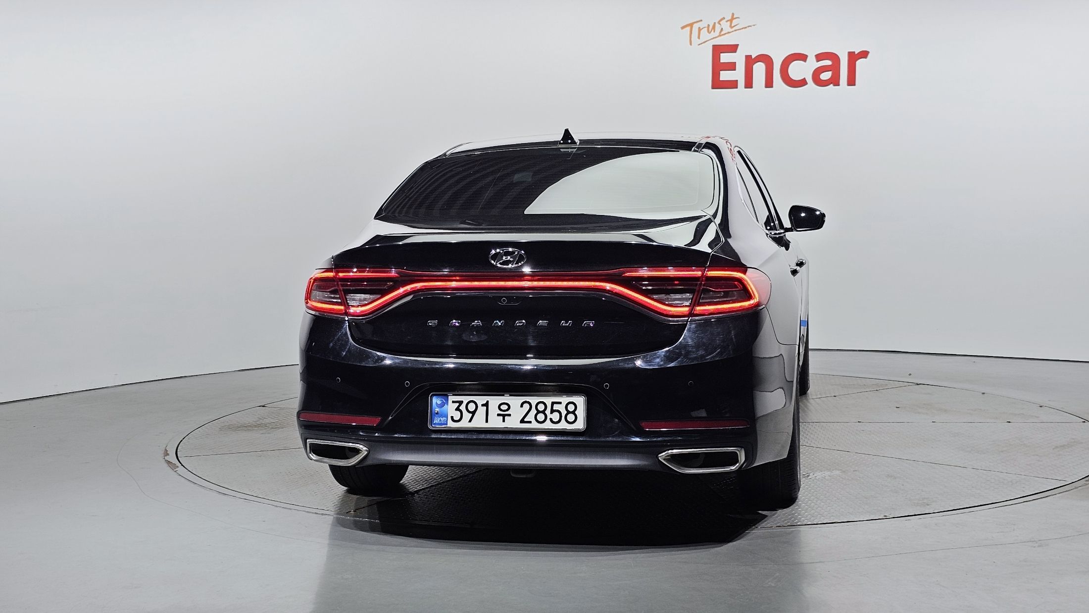 HYUNDAI GRANDEUR IG 2017
