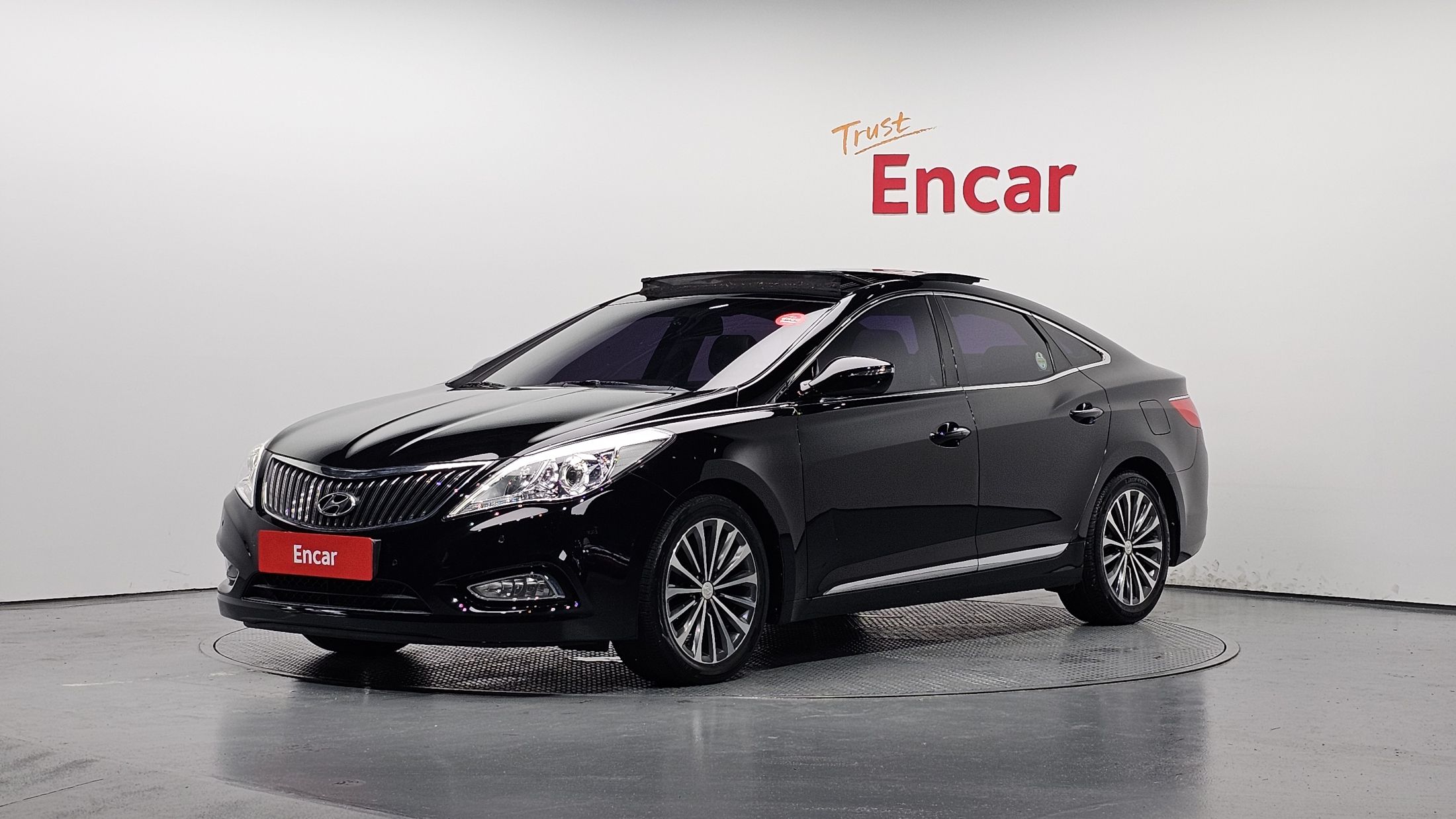 HYUNDAI GRANDEUR HG 2014