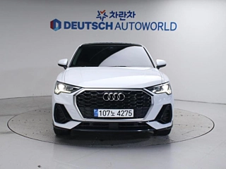 AUDI Q3 F3 2022