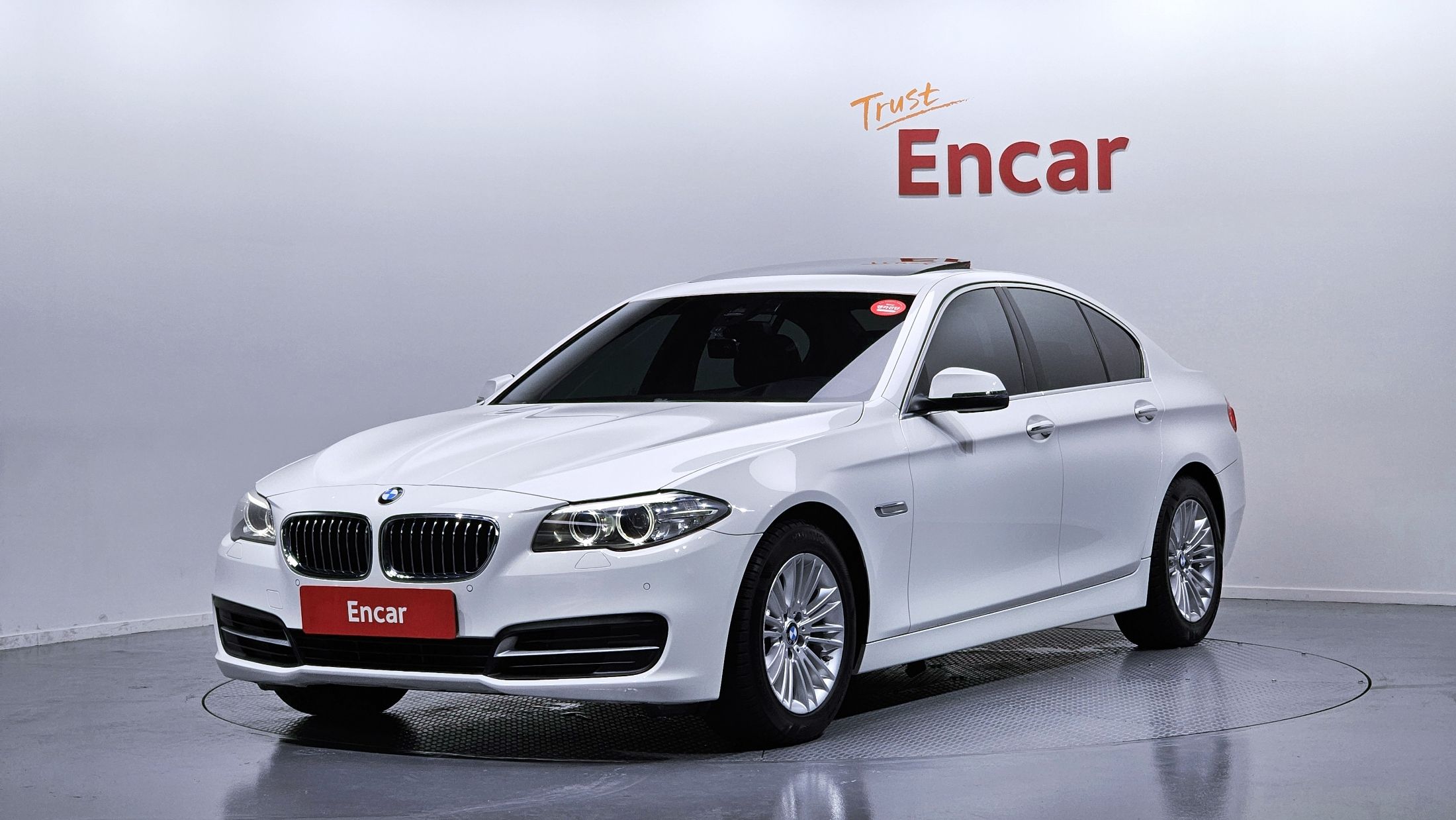 BMW 5-SERIES F10 2015