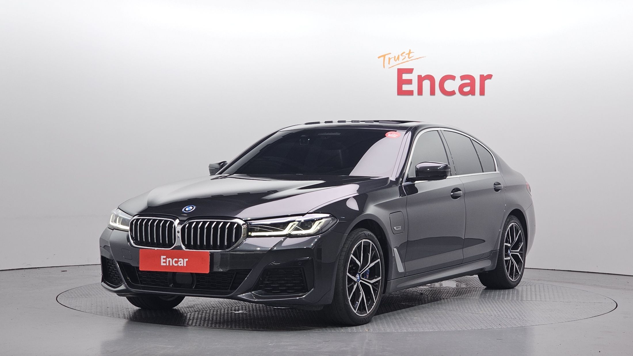 BMW 5-SERIES G30 2022