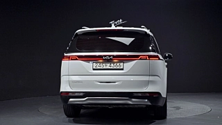 KIA CARNIVAL 2023