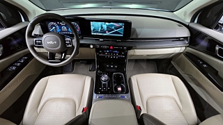 KIA CARNIVAL 2023
