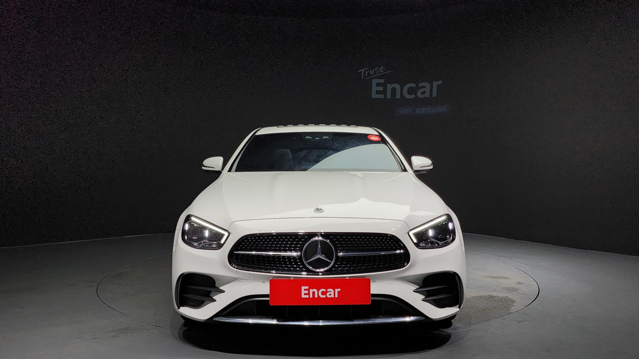 MERCEDES BENZ E-CLASS W213 2023