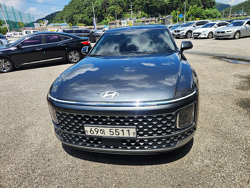 HYUNDAI GRANDEUR GN7 2023