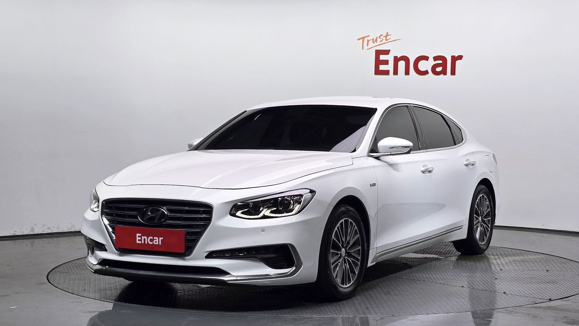 HYUNDAI GRANDEUR IG HYBRID 2018