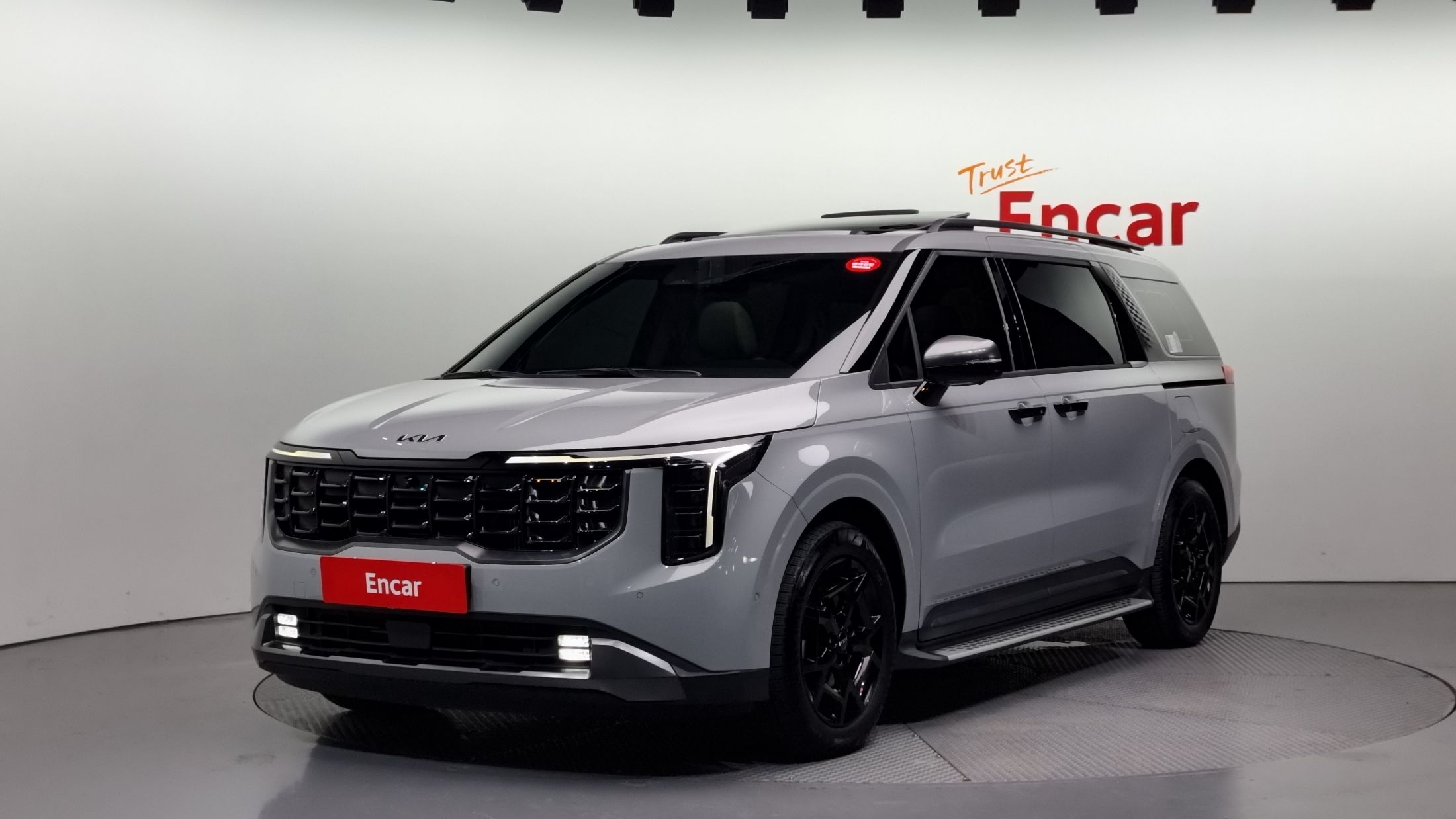 KIA CARNIVAL 2024