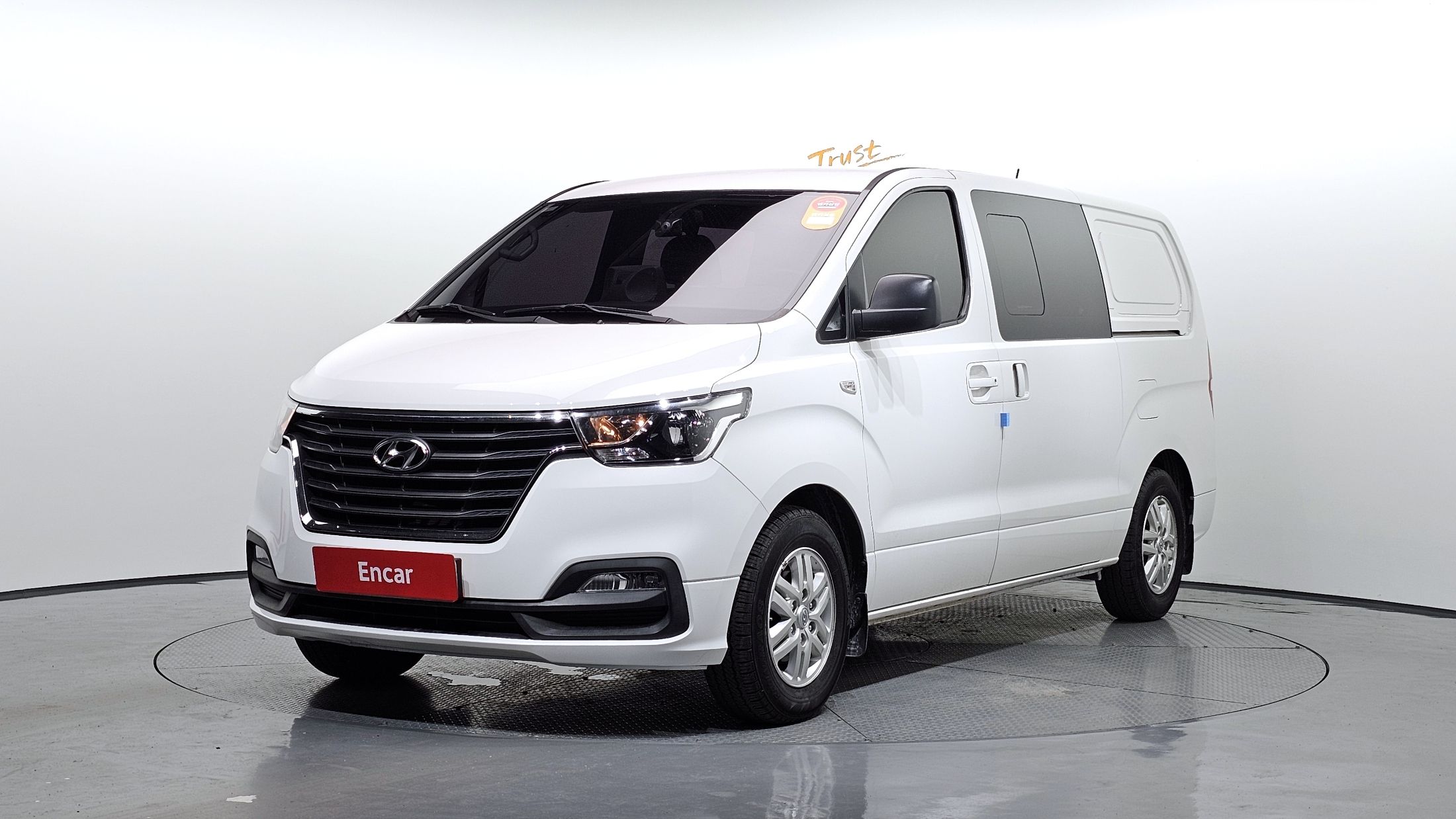 HYUNDAI STAREX GRAND 2019