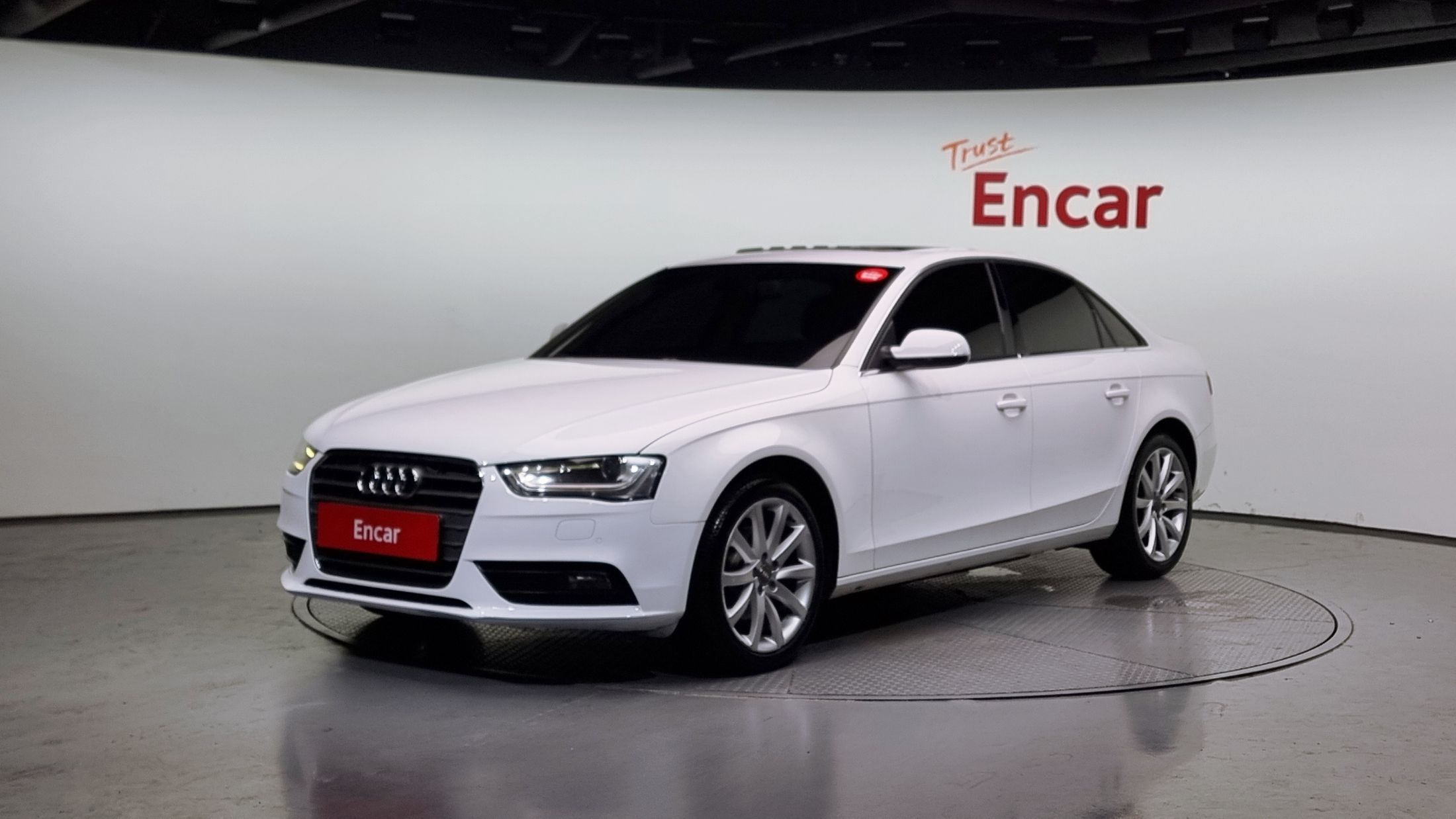 AUDI A4 2013
