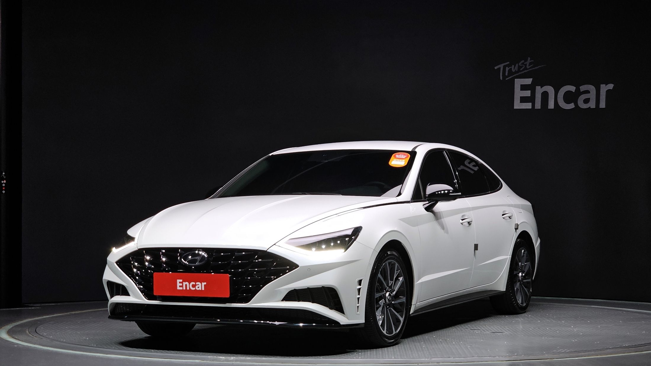 HYUNDAI SONATA DN8 2019