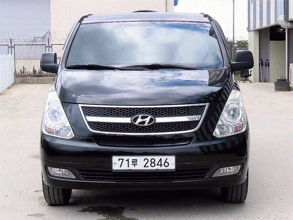 HYUNDAI STAREX GRAND 2013