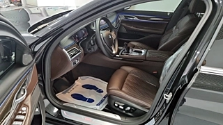 BMW 7-SERIES G11 2021
