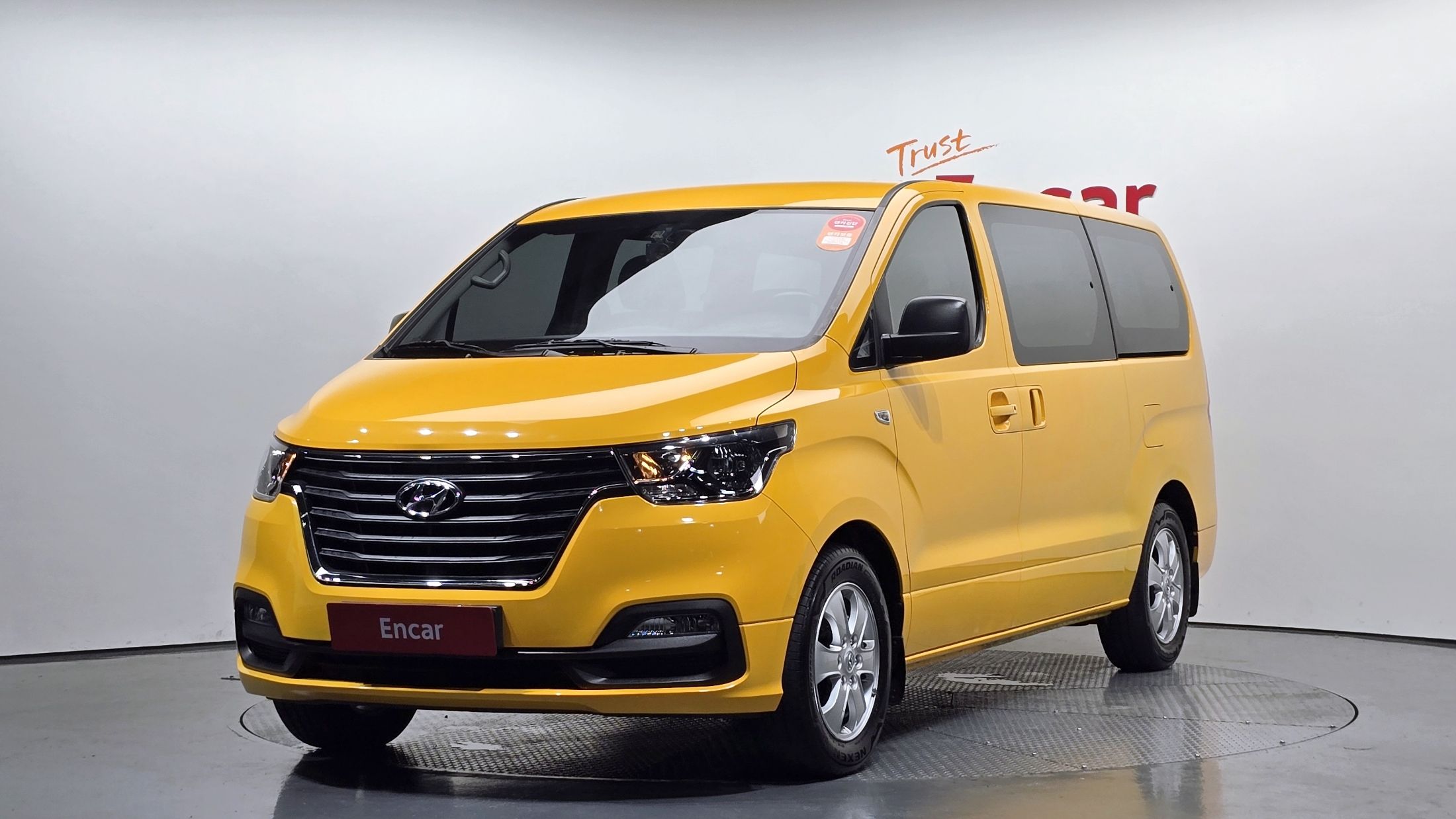 HYUNDAI STAREX GRAND 2019