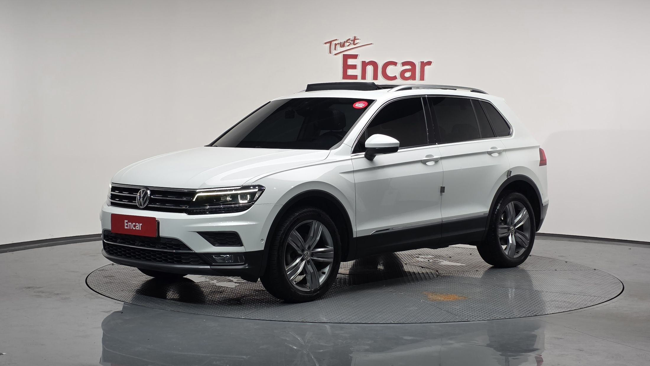 VOLKSWAGEN TIGUAN 2018