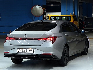 HYUNDAI AVANTE HYBRID CN7 2021