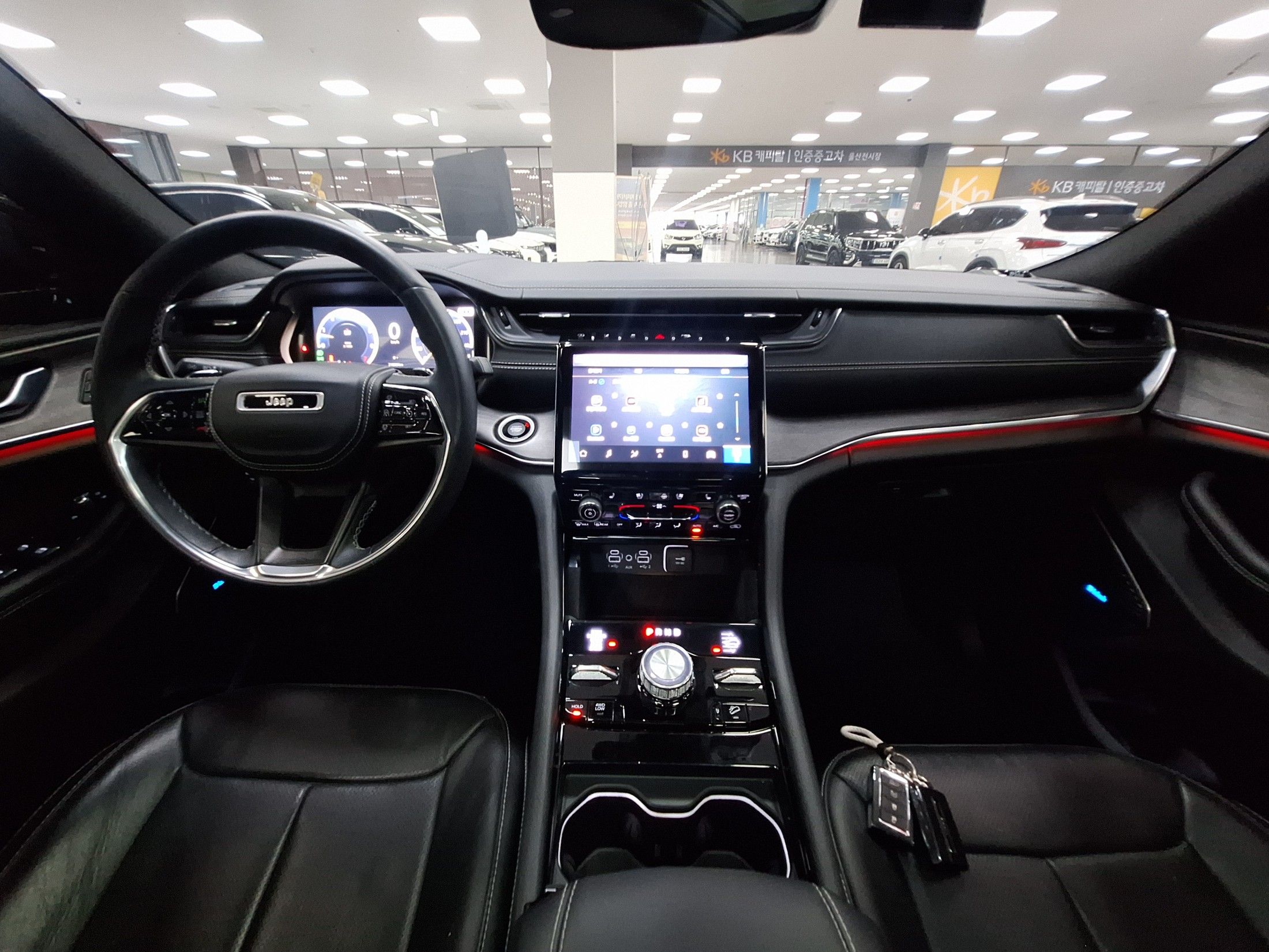 JEEP GRAND CHEROKEE WL 2021