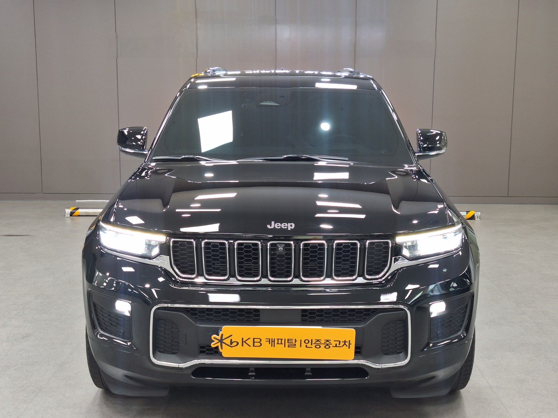 JEEP GRAND CHEROKEE WL 2021