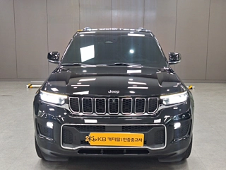 JEEP GRAND CHEROKEE WL 2021