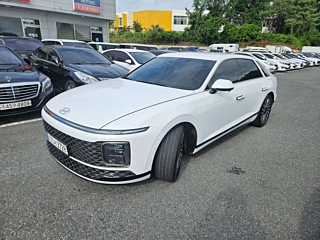 HYUNDAI GRANDEUR HYBRID GN7 2024