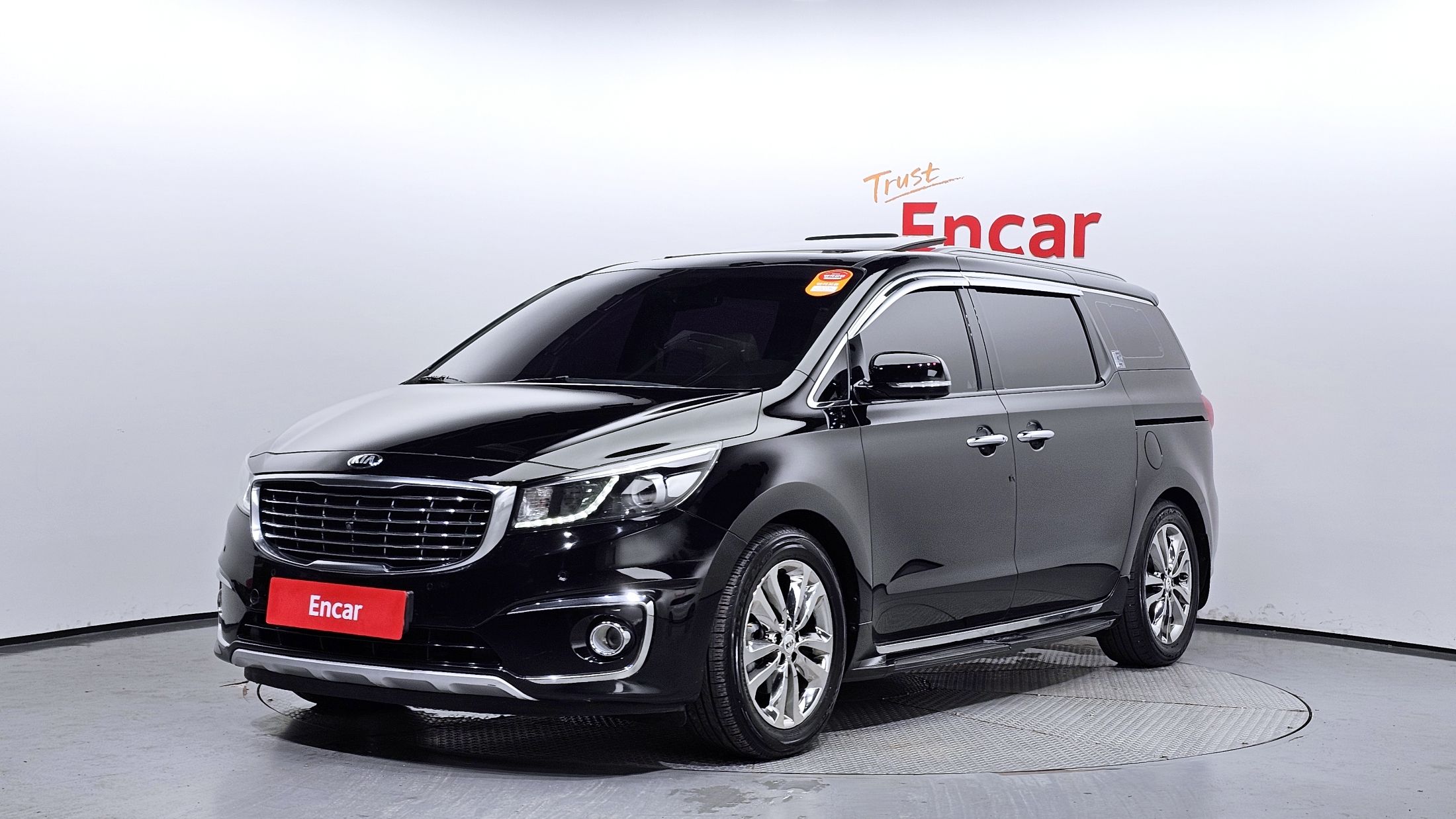 KIA CARNIVAL 2017